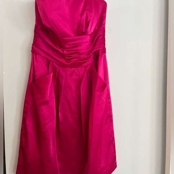 DAVID’s BRIDAL neon pink mini dress size 2 - Picture 2 of 4